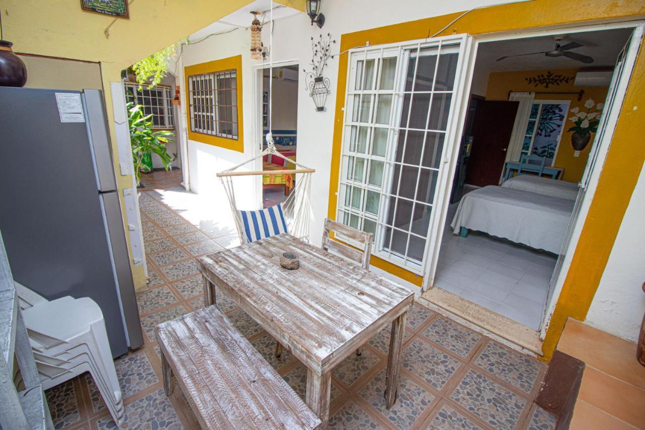 La Casa Del Almendro Hotel Playa del Carmen Eksteriør billede