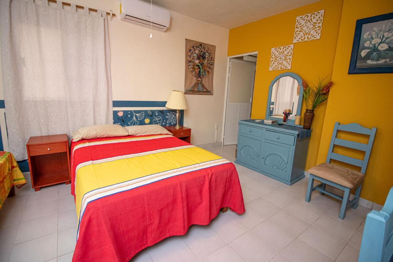 La Casa Del Almendro Hotel Playa del Carmen Eksteriør billede