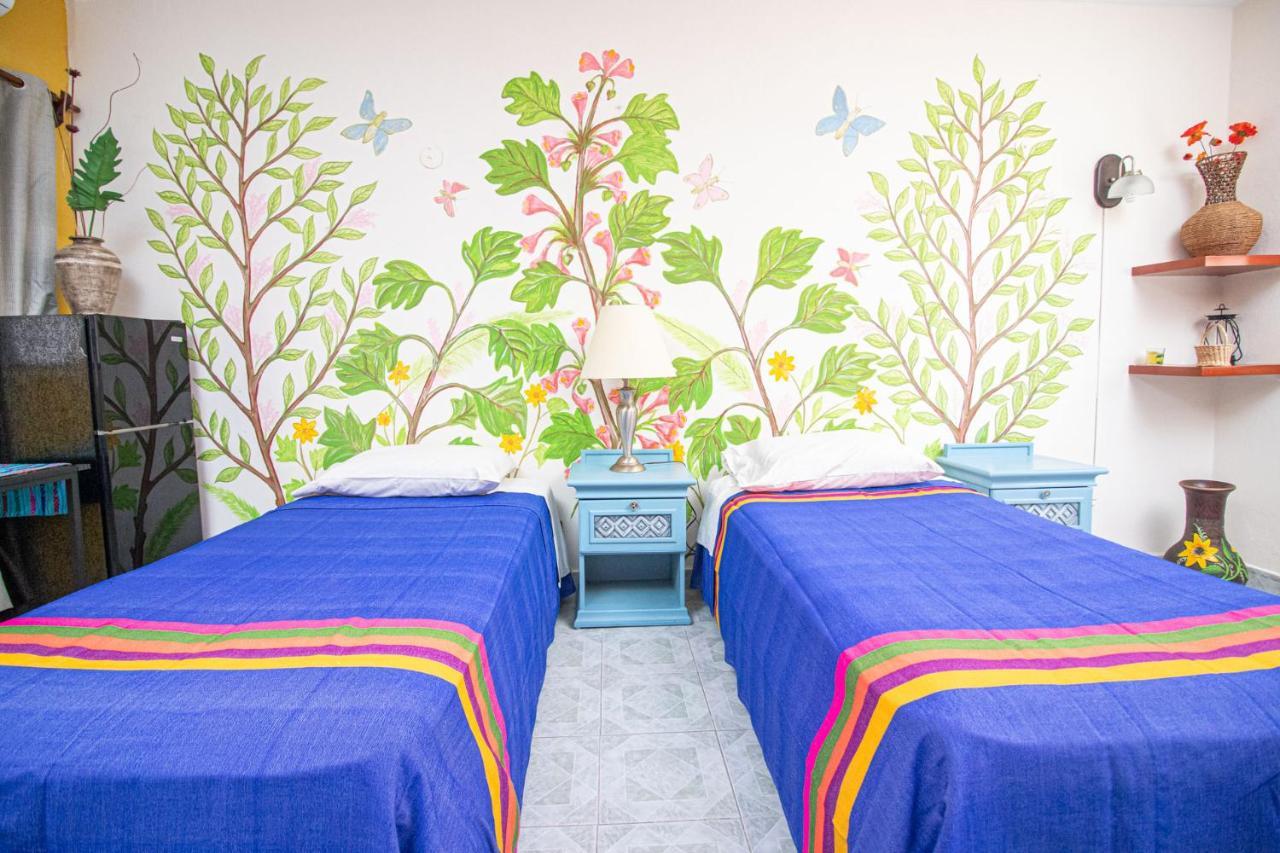La Casa Del Almendro Hotel Playa del Carmen Eksteriør billede